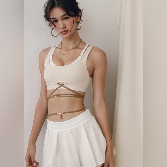 Nike x Jacquemus La Jupe Short White - Picture 1 of 10